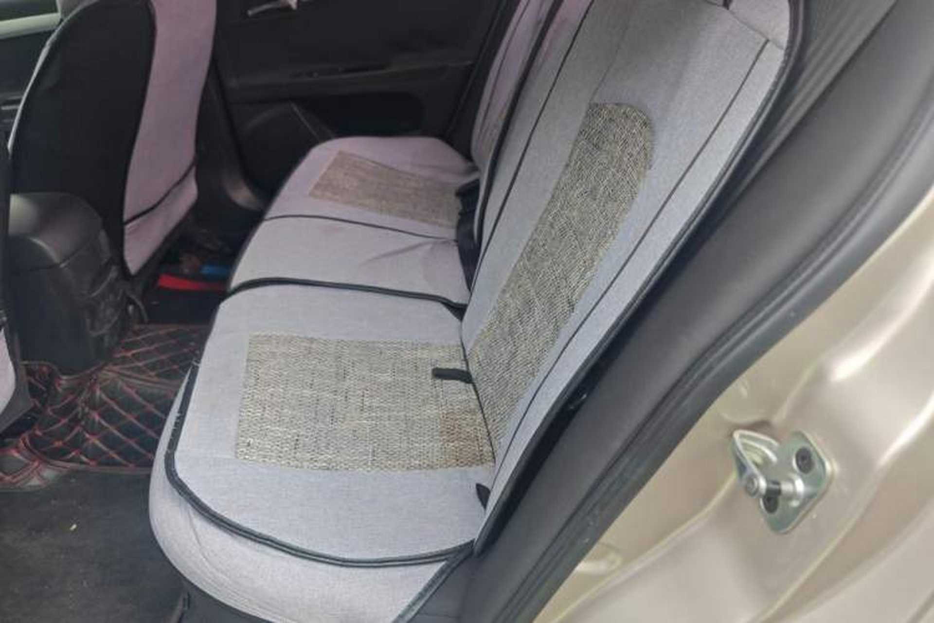 Used Roewe 350 2015 1.5L Manual Luxury Sunroof Edition Left Rear Seat