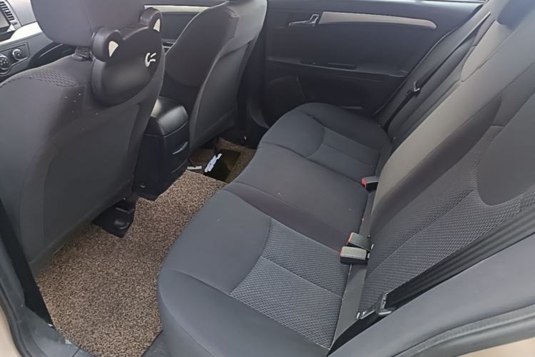 Used Roewe 350 2015 1.5L Manual Luxury Sunroof Edition Left Rear Seat
