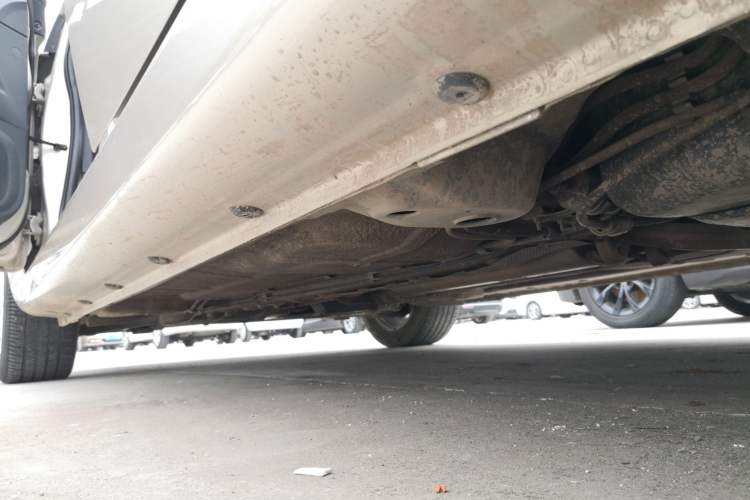 Used Roewe 350 2015 1.5L Automatic Luxury Sunroof Edition Left Side Sill