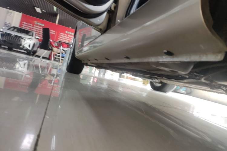 Used Roewe 350 2015 1.5L Manual Luxury Sunroof Edition Left Side Sill