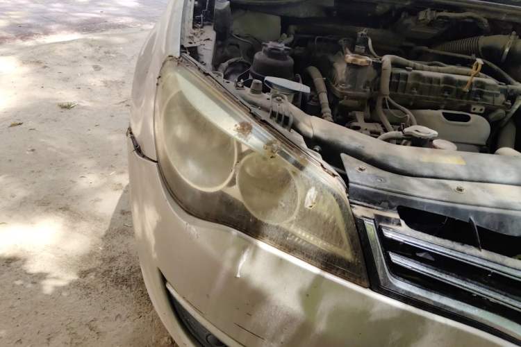 Used Roewe 350 2015 1.5L Manual Luxury Sunroof Edition Right Front Headlight