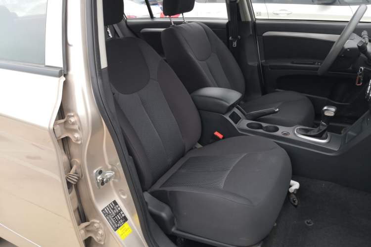 Used Roewe 350 2015 1.5L Automatic Luxury Sunroof Edition Right Front Seat