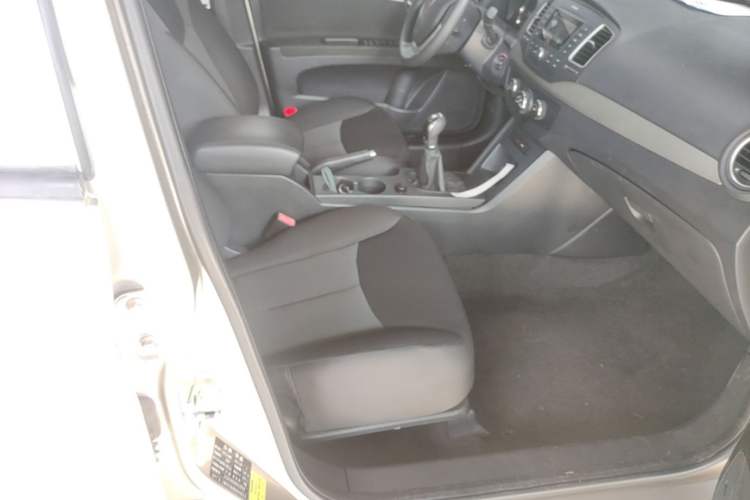 Used Roewe 350 2015 1.5L Manual Luxury Sunroof Edition Right Front Seat
