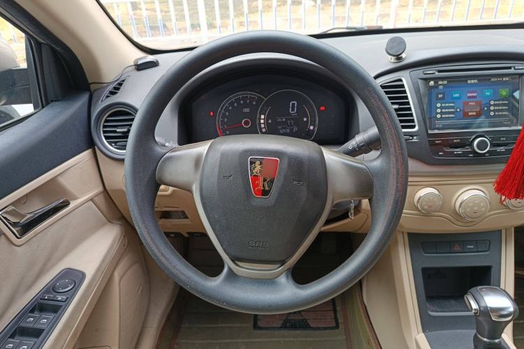 Used Roewe 350 2015 1.5L Automatic Luxury Sunroof Edition Steering Wheel