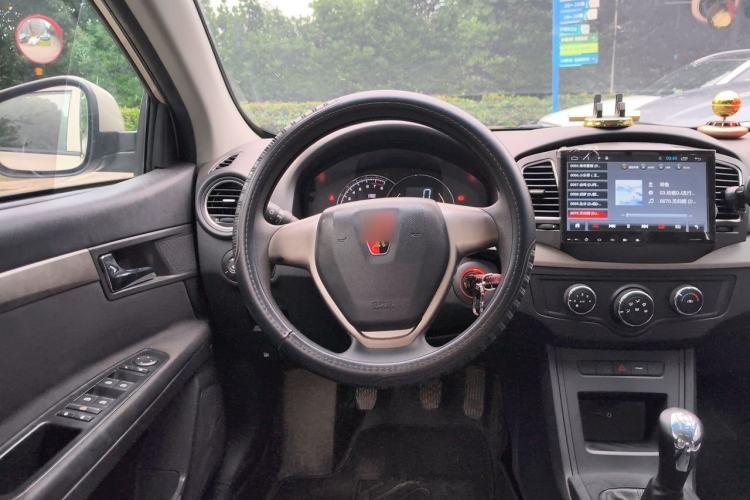 Used Roewe 350 2015 1.5L Manual Luxury Sunroof Edition Steering Wheel