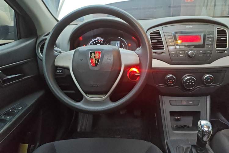 Used Roewe 350 2015 1.5L Manual Luxury Sunroof Edition Steering Wheel