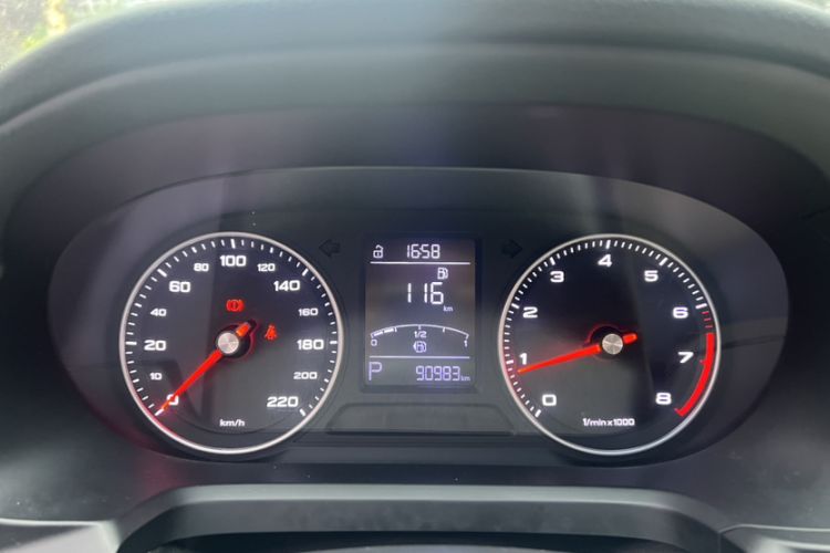 Used Roewe 360 2018 PLUS 1.5L Automatic Luxury Edition Odometer Close Up