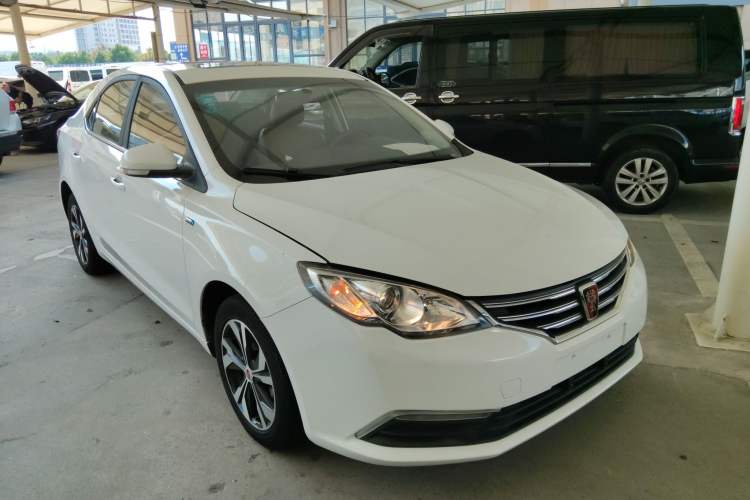 Used Roewe 360 2017 1.5L Automatic Luxury Edition Front Right 45 Deg