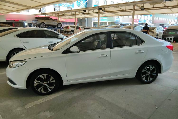 Used Roewe 360 2017 1.5L Automatic Luxury Edition Left Side