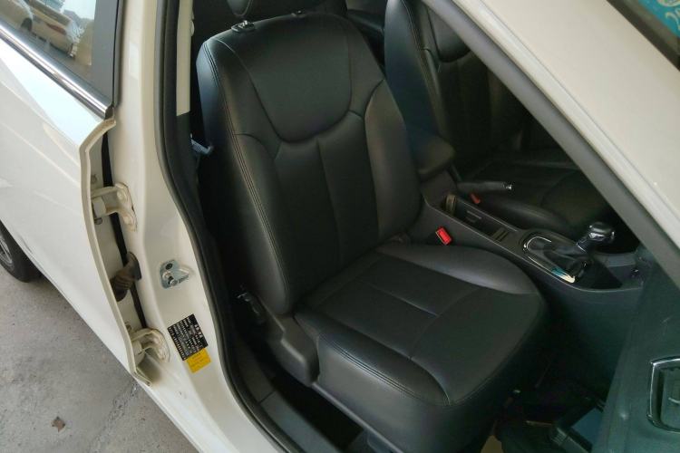Used Roewe 360 2017 1.5L Automatic Luxury Edition Right Front Seat
