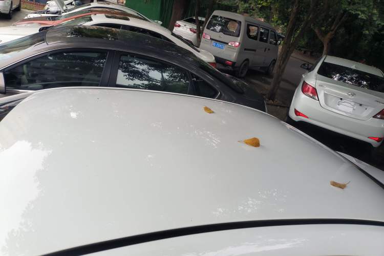Used Roewe 360 2018 PLUS 1.5L Automatic Luxury Edition Roof
