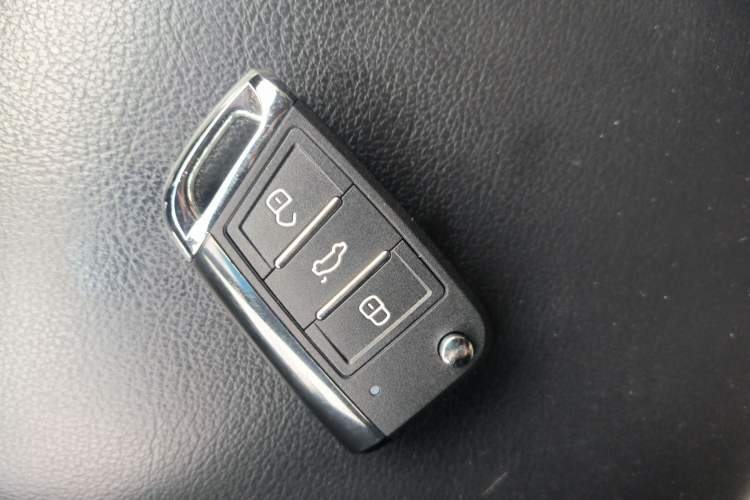 Used Roewe 360 2018 PLUS 1.5L Automatic Luxury Edition Vehicle Key