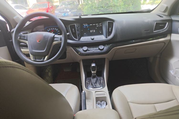 Used Roewe 360 2015 1.5L Automatic Luxury Edition Center Console
