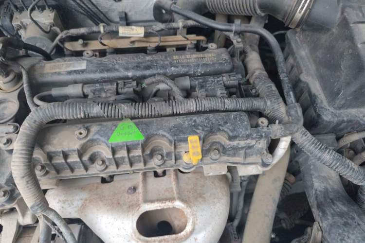 Used Roewe 360 2015 1.5L Manual Elite Edition Engine Bay Left