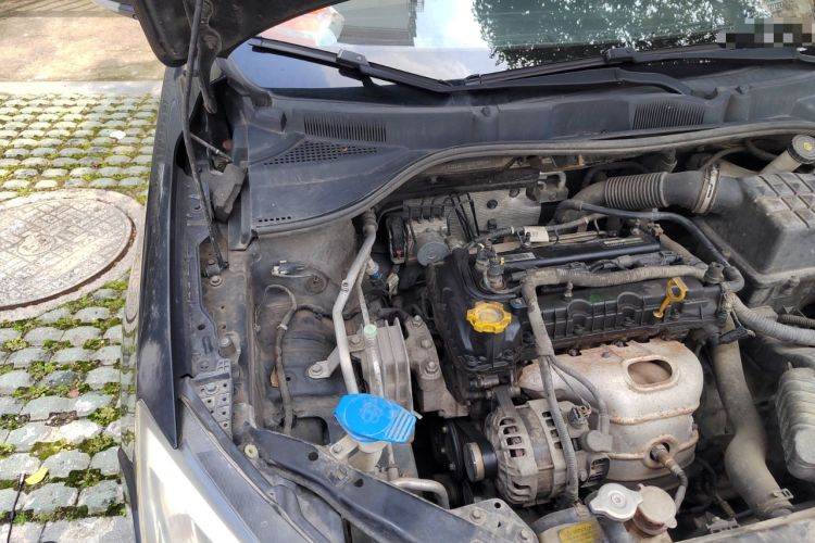 Used Roewe 360 2015 1.5L Automatic Luxury Edition Engine Bay Right