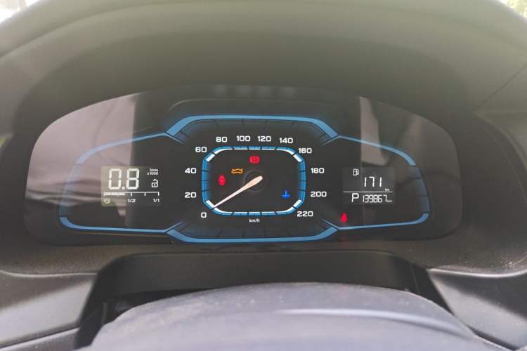 Used Roewe 360 2015 1.5L Automatic Luxury Edition Instrument Cluster