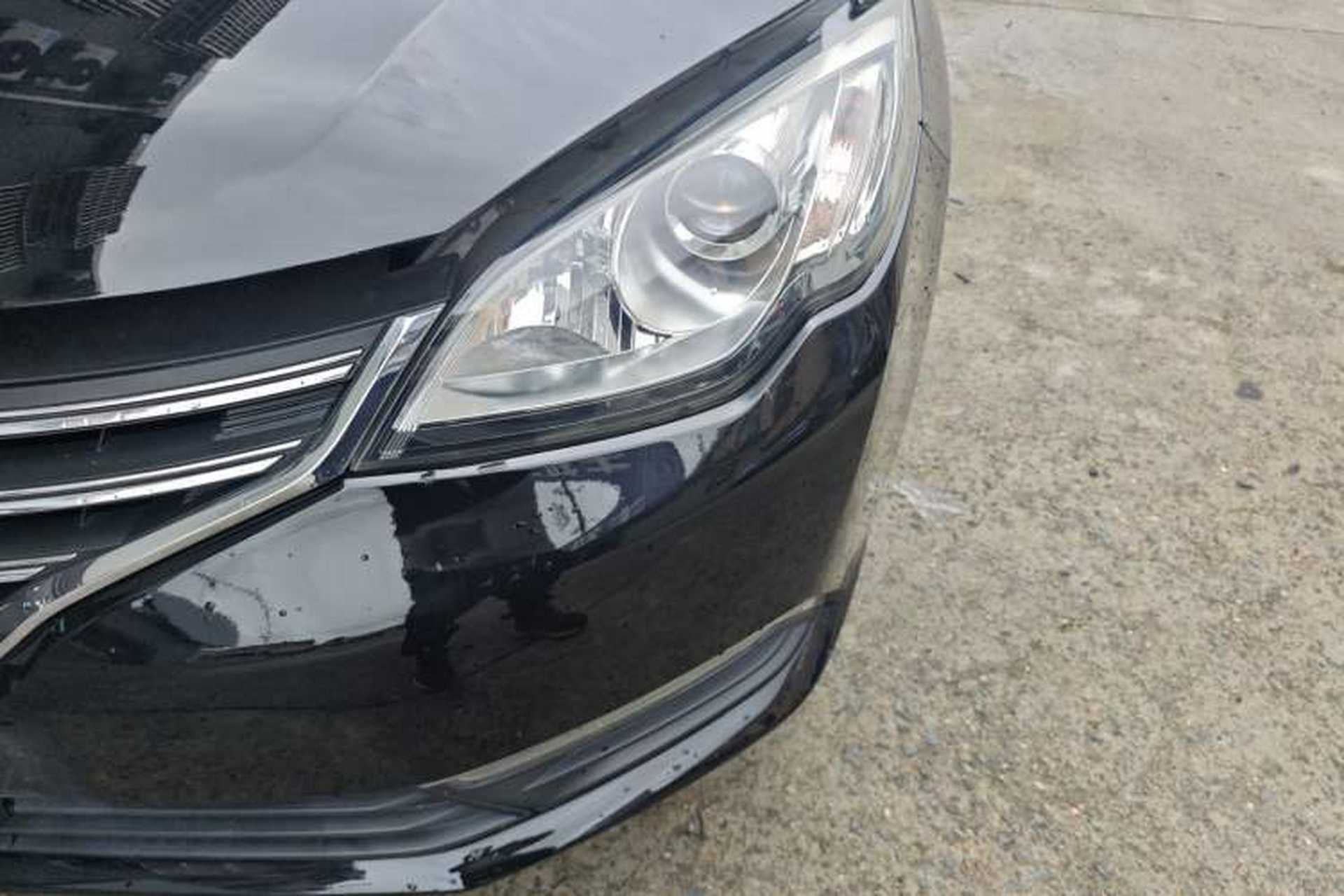 Used Roewe 360 2015 20T TST Deluxe Edition Left Front Headlight
