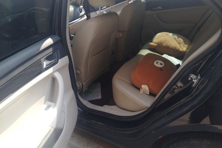 Used Roewe 360 2015 1.5L Manual Luxury Edition Left Rear Seat