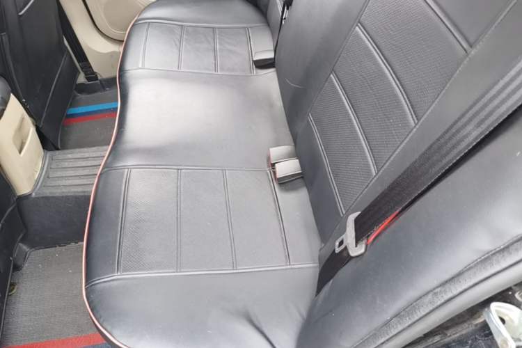 Used Roewe 360 2015 1.5L Manual Elite Edition Left Rear Seat