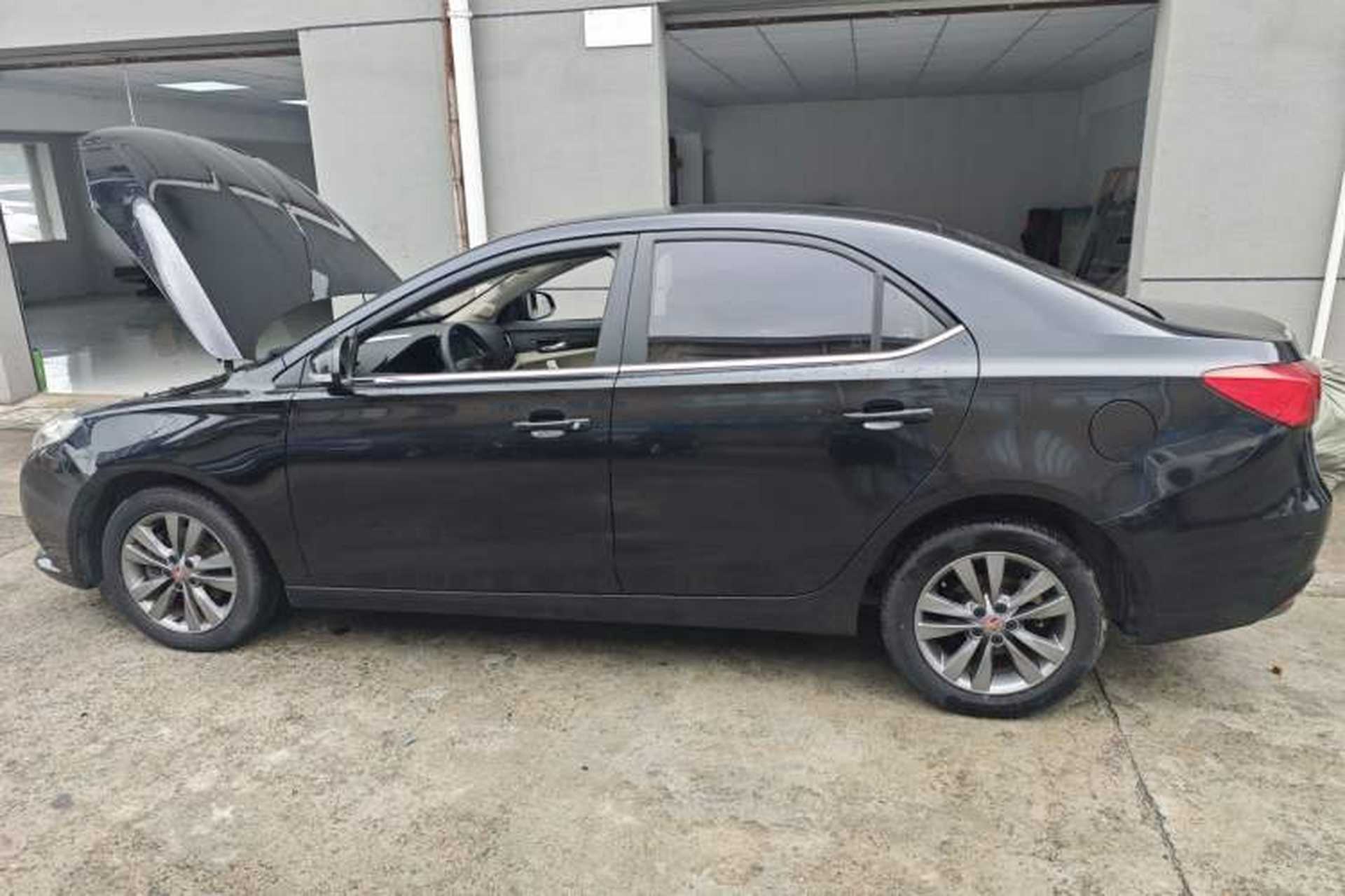 Used Roewe 360 2015 20T TST Deluxe Edition Left Side
