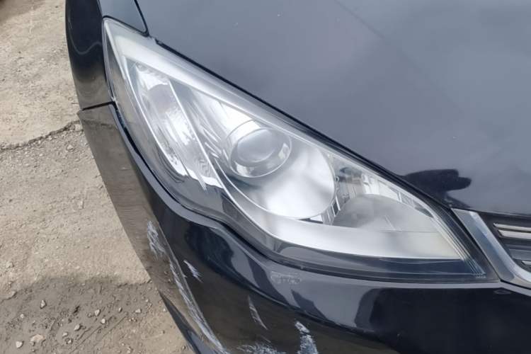 Used Roewe 360 2015 1.5L Manual Elite Edition Right Front Headlight
