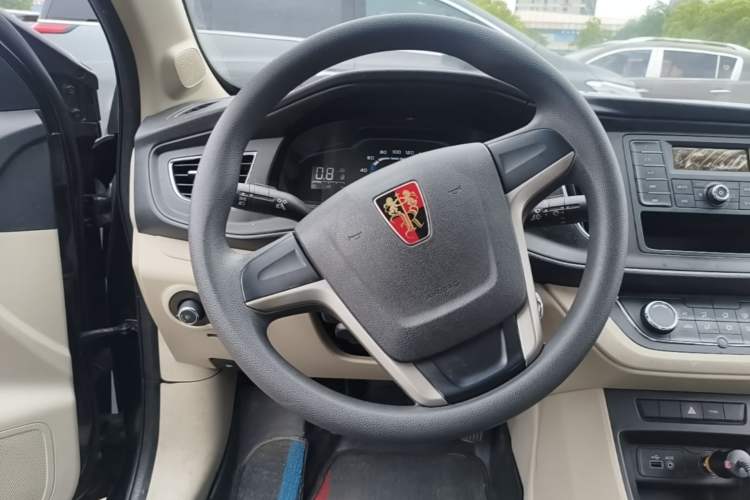 Used Roewe 360 2015 1.5L Manual Elite Edition Steering Wheel