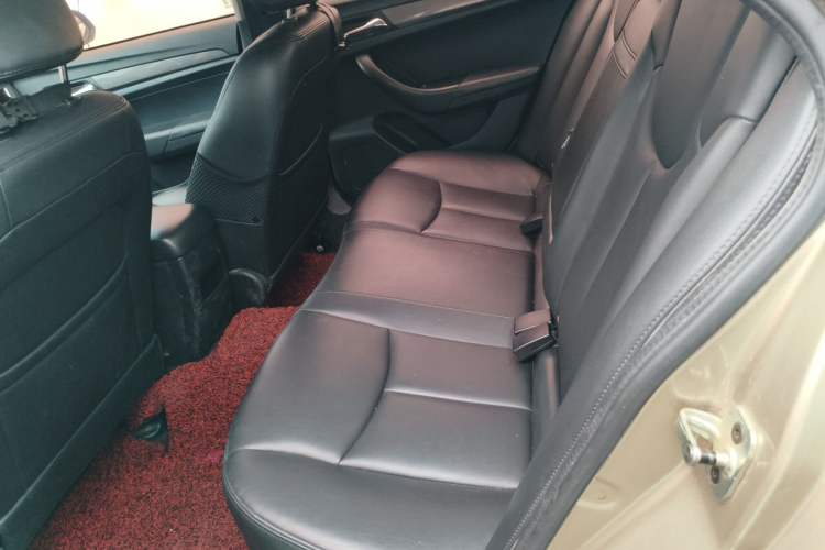 Used Roewe 360 2015 1.5L Manual Luxury Edition Left Rear Seat