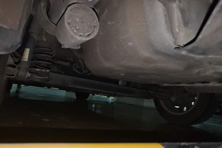Used Roewe 360 2015 1.5L Automatic Luxury Edition Chassis Rear Left