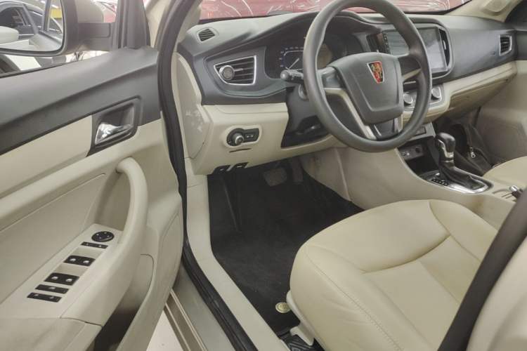Used Roewe 360 2015 1.5L Automatic Elite Edition Driver Seat