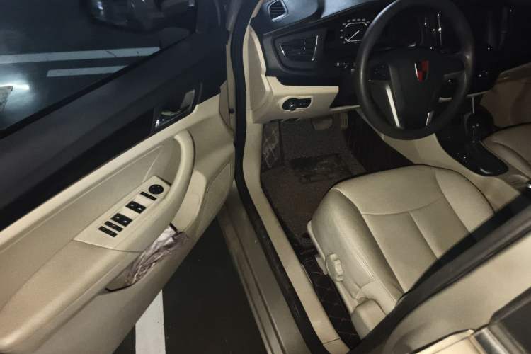 Used Roewe 360 2015 1.5L Automatic Luxury Edition Driver Seat