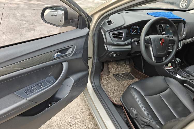 Used Roewe 360 2015 1.5L Automatic Luxury Edition Driver Seat