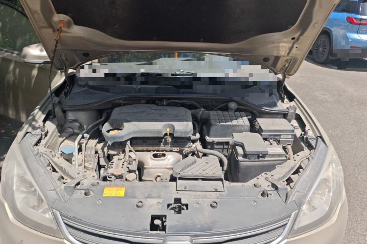 Used Roewe 360 2015 1.5L Automatic Luxury Edition Engine Bay