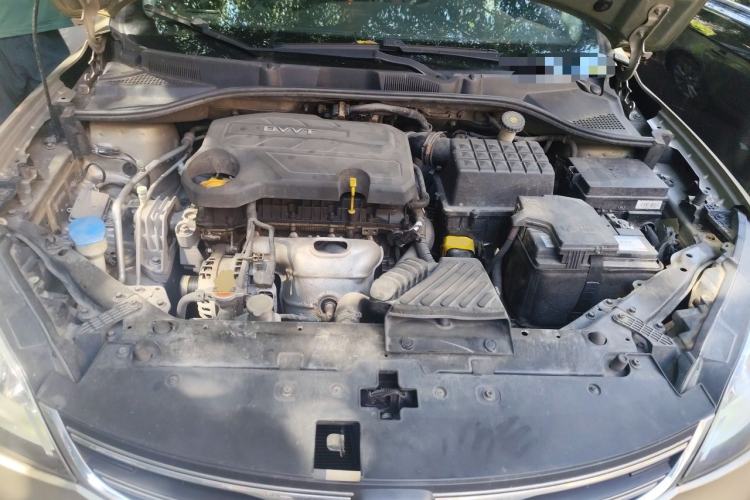 Used Roewe 360 2015 1.5L Manual Luxury Edition Engine Bay
