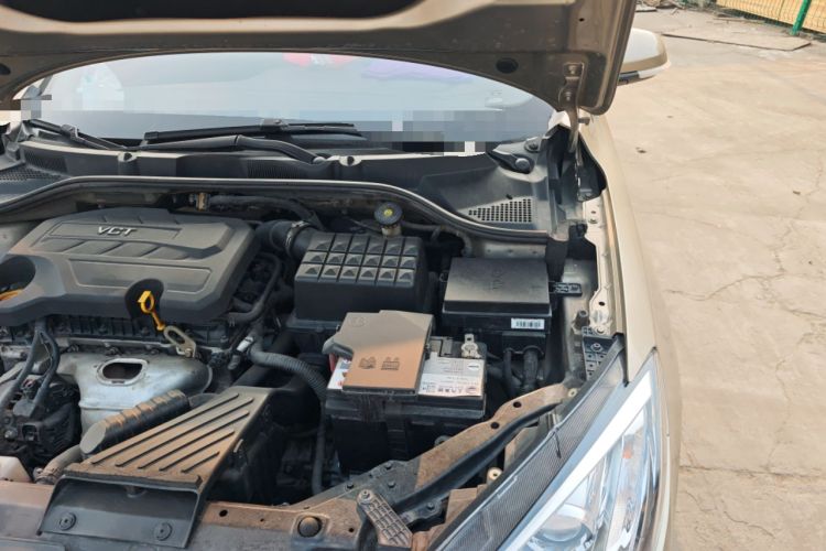 Used Roewe 360 2015 1.5L Manual Luxury Edition Engine Bay Left