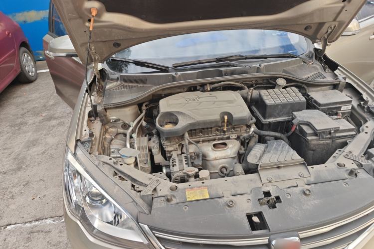 Used Roewe 360 2015 1.5L Automatic Luxury Edition Engine Bay Right