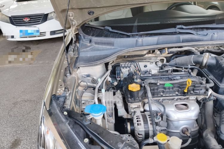 Used Roewe 360 2015 1.5L Automatic Luxury Edition Engine Bay Right