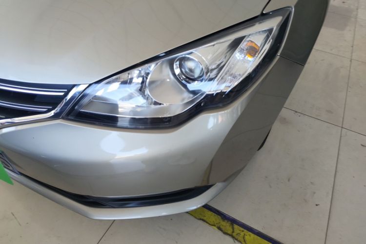 Used Roewe 360 2015 20T TST Deluxe Edition Exterior 4