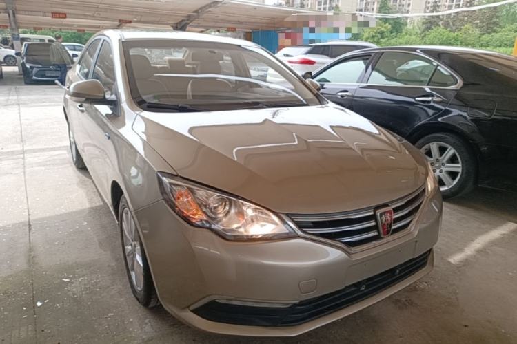 Used Roewe 360 2015 1.5L Manual Luxury Edition Front Right 45 Deg