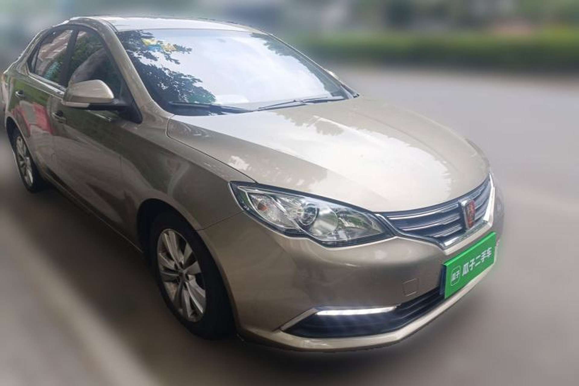 Used Roewe 360 2015 1.5L Automatic Luxury Edition Front Right 45 Deg
