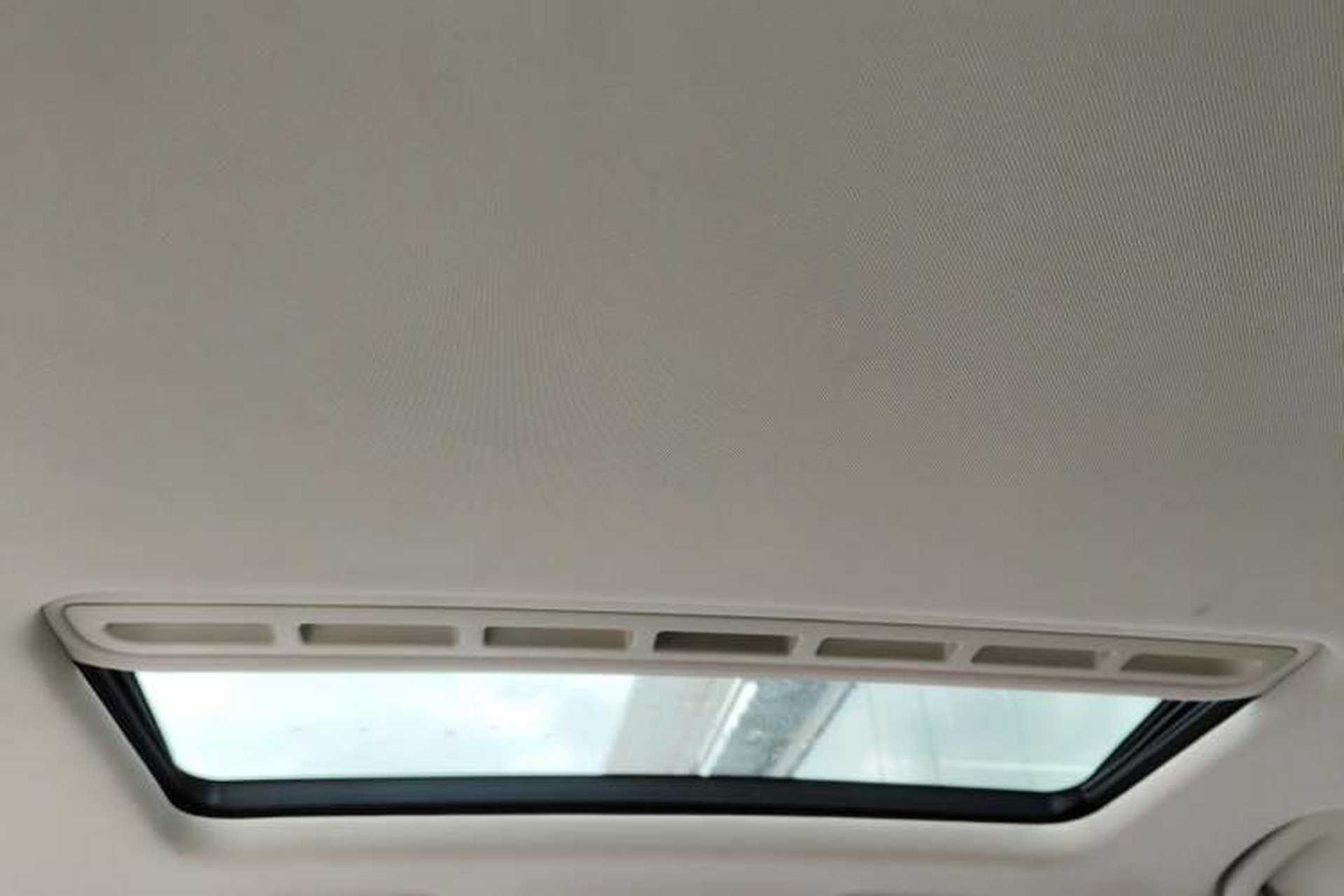Used Roewe 360 2015 20T TST Deluxe Edition Headliner