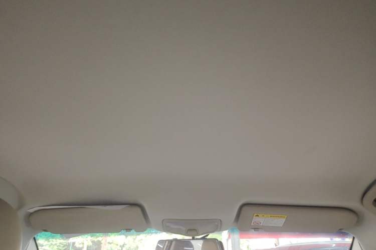 Used Roewe 360 2015 1.5L Automatic Elite Edition Headliner