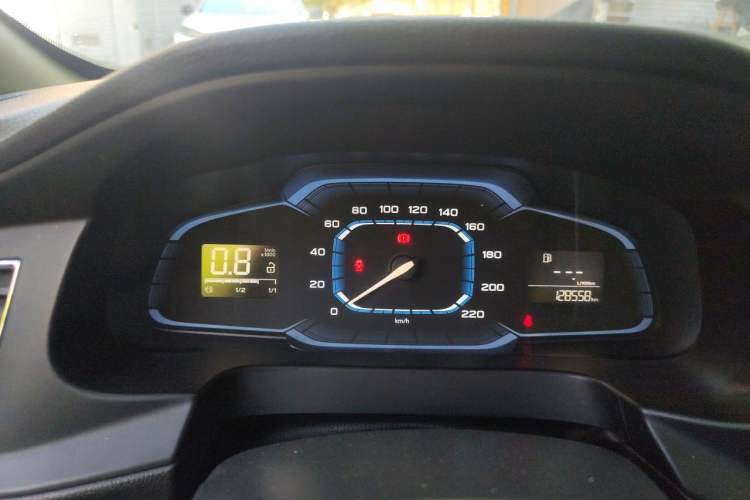 Used Roewe 360 2015 1.5L Manual Luxury Edition Instrument Cluster
