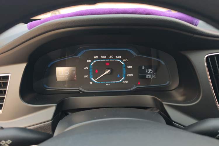 Used Roewe 360 2015 1.5L Manual Luxury Edition Instrument Cluster