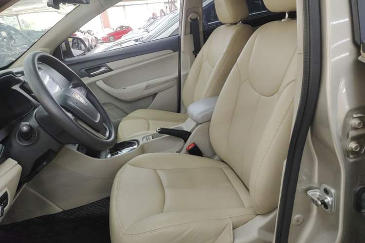 Used Roewe 360 2015 1.5L Automatic Elite Edition Left Front Seat