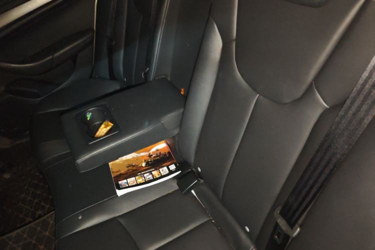 Used Roewe 360 2015 1.5L Automatic Luxury Edition Left Rear Seat