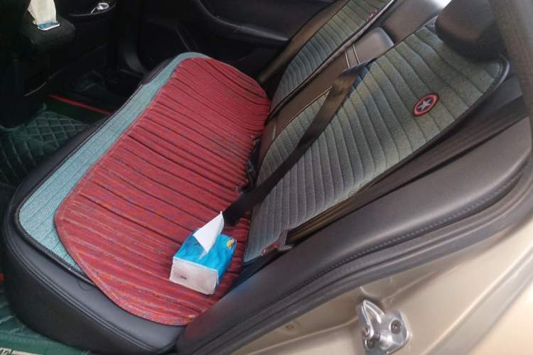 Used Roewe 360 2015 1.5L Manual Luxury Edition Left Rear Seat
