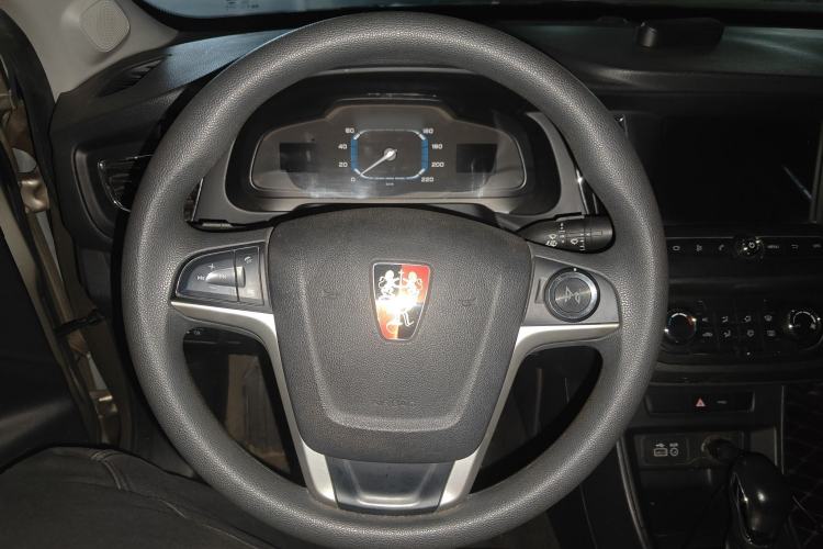 Used Roewe 360 2015 1.5L Automatic Luxury Edition Steering Wheel