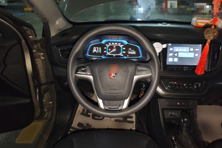 Used Roewe 360 2015 1.5L Automatic Luxury Edition Steering Wheel