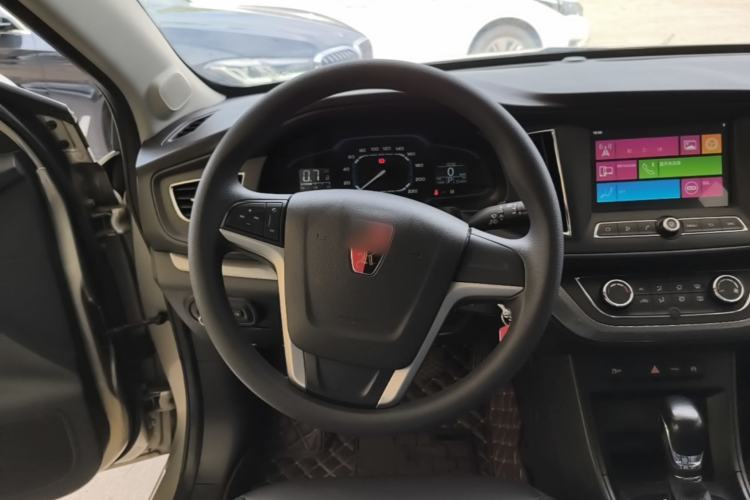 Used Roewe 360 2015 20T TST Deluxe Edition Steering Wheel