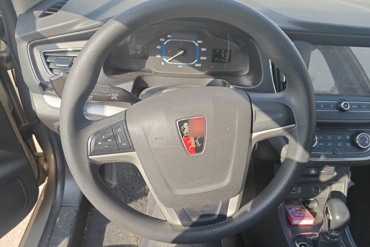 Used Roewe 360 2015 1.5L Automatic Luxury Edition Steering Wheel